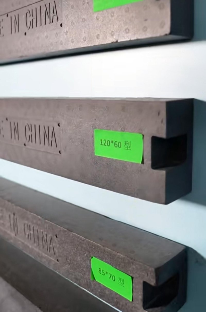 Ultra-High Strength Graphite EPS Insulation Sub-frame | 2090 kPa Compression Resistance